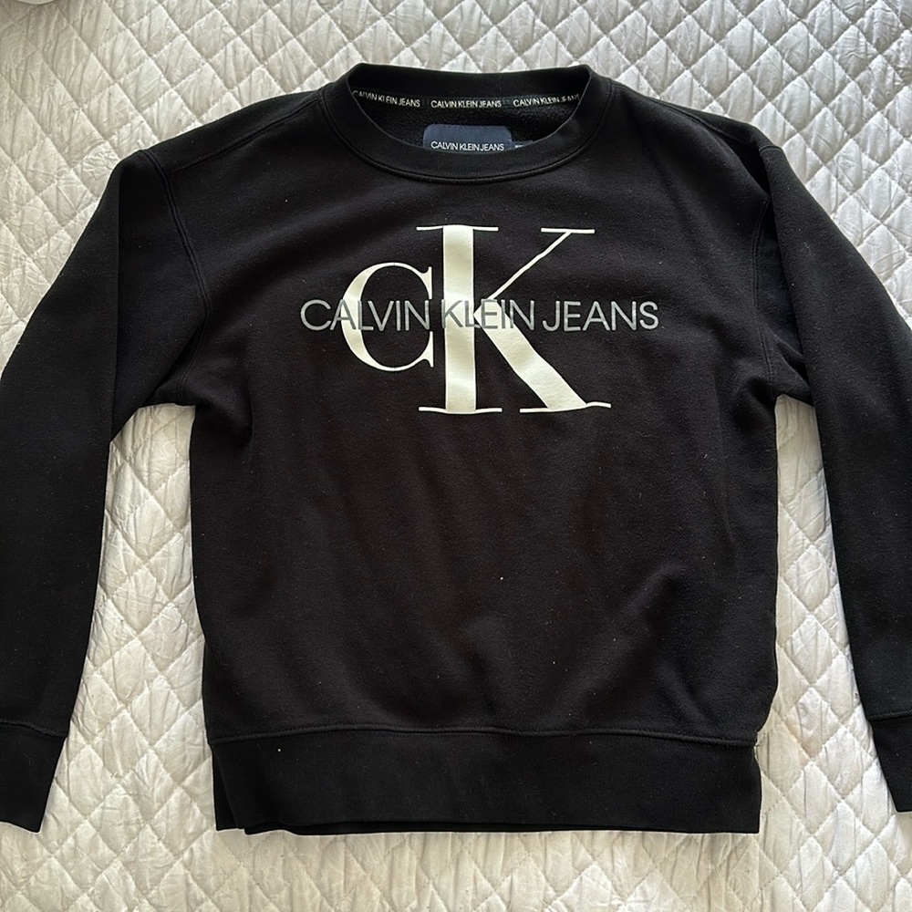 Black CK sweater